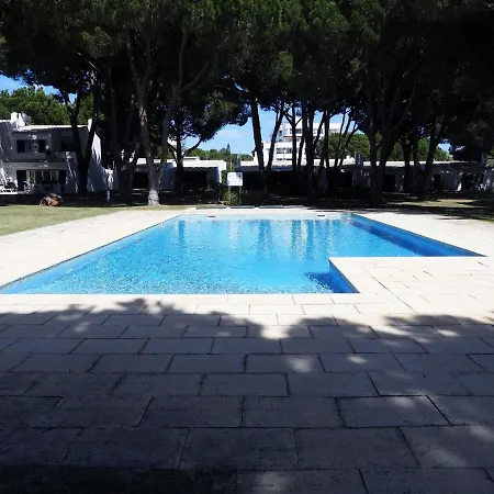 בית נופש Vilamouratenis Spring By Sapvillas וילהמורה
